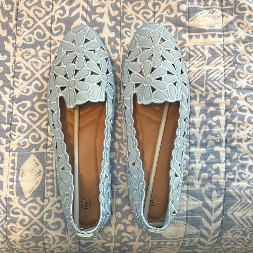 Floral Cutout Women's Shoes in Light Blue